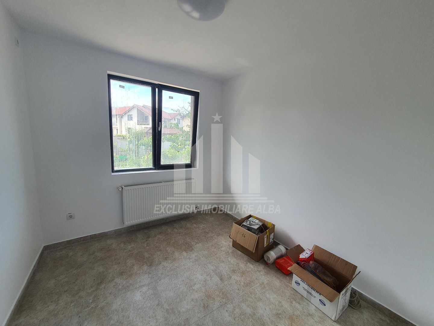 Hala industriala de vanzare la asfalt - Poză 3