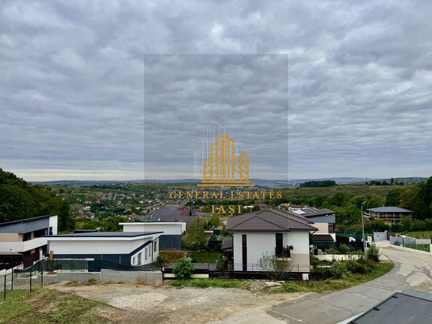 Vânzare Casă P+E în Bârnova-Gata de mutare imediata - Poză 20