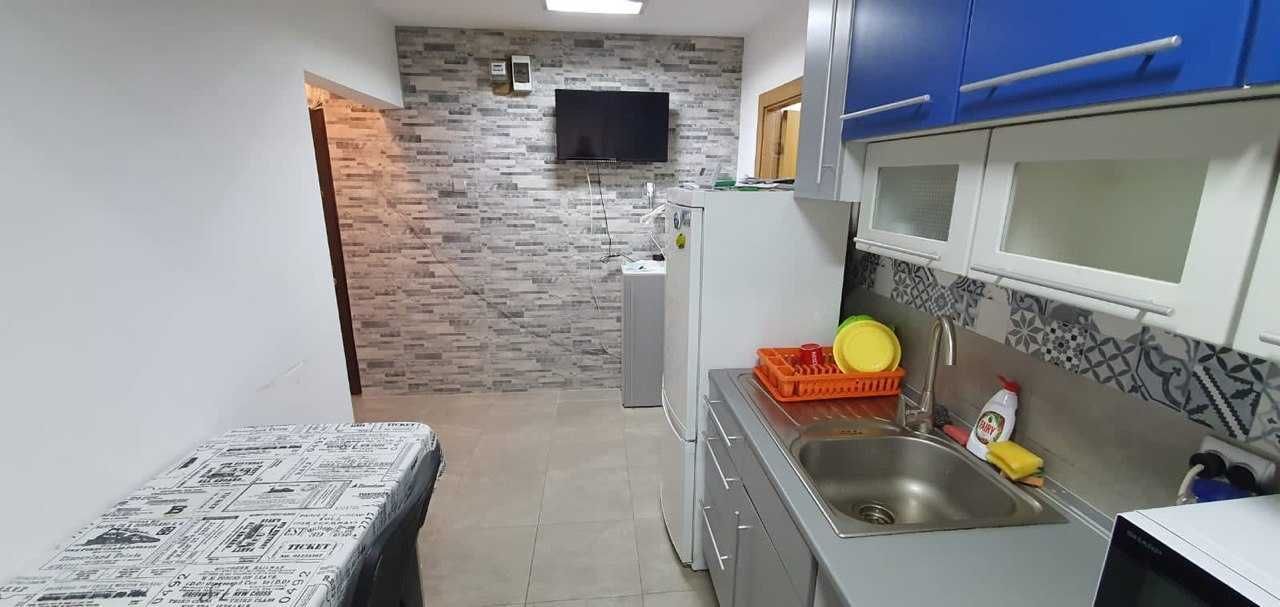 Apartament de inchiriat cu trei camere - Poză 1