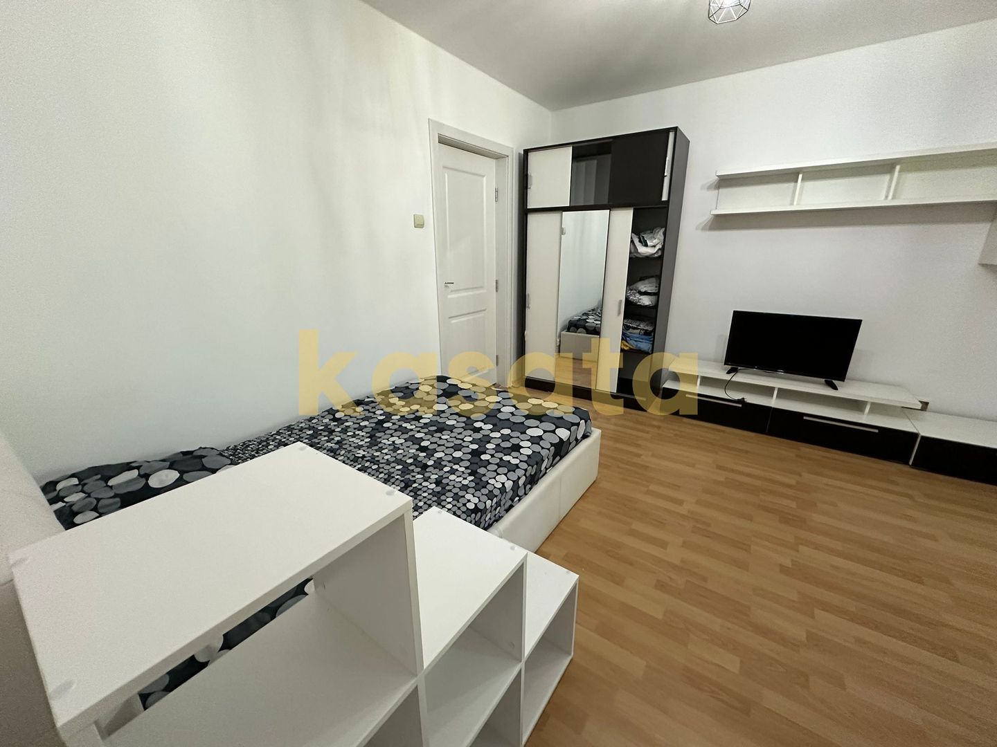Garsonieră 🏢 | Lujerului 📍 | 4 min Metrou 🚇 | Renovată complet ✨ - Poză 2