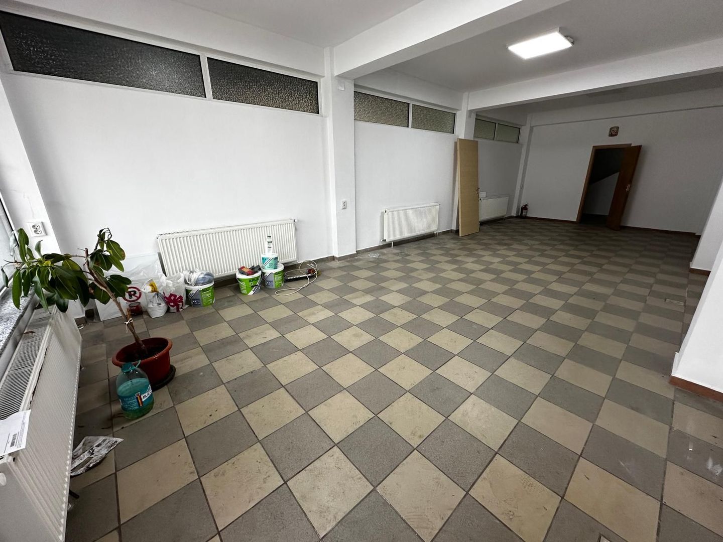 Spatiu Comercial Bucurestii NOI 227 Casa Vila Clinica Restaurant 2010 - Poză 22