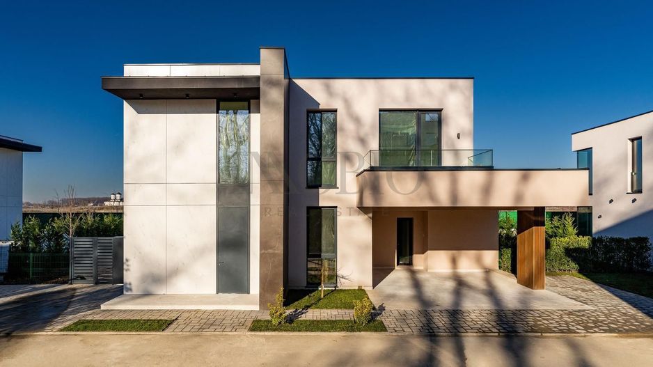 Luxury Villa | Forest Views | Jacuzzi | Pipera - Poză 3