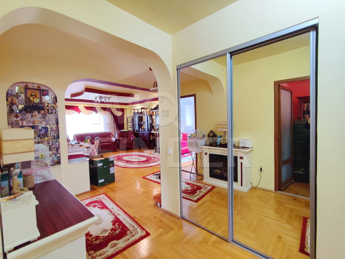 4 camere 106 mp cu Garaj si Parcare exterioara in Buna Ziua - Poză 13