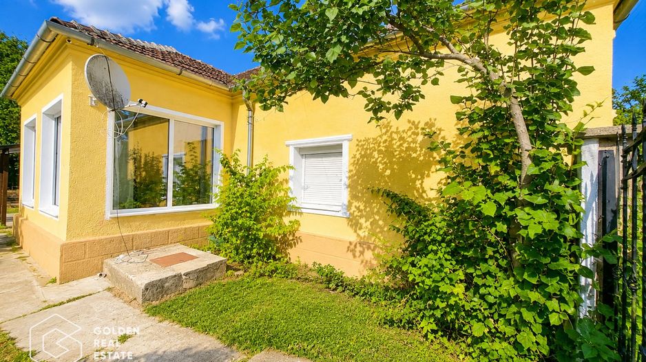 Casa cu teren de 1224 mp, localitatea Baratca - Poză 3
