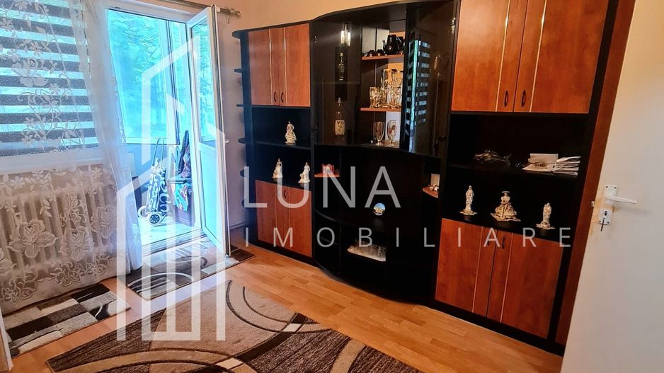 Apartament 3 camere | Decomandat | Dâmbu Pietros | Parter | Izolat - Poză 2