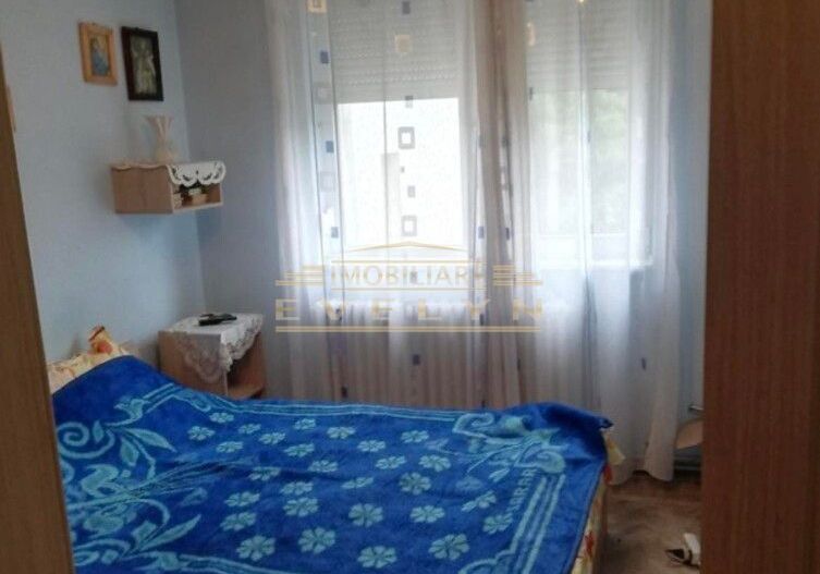 Apartament 4 camere de vanzare , zona Parcul Mihai Eminescu - Poză 3