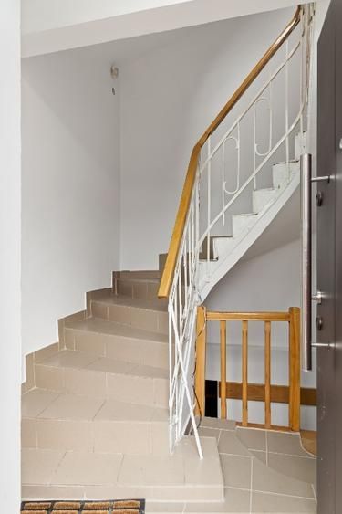 Inchiriere apartament 3 camere in vila | Domenii | Intrare si curte proprie - Poză 11