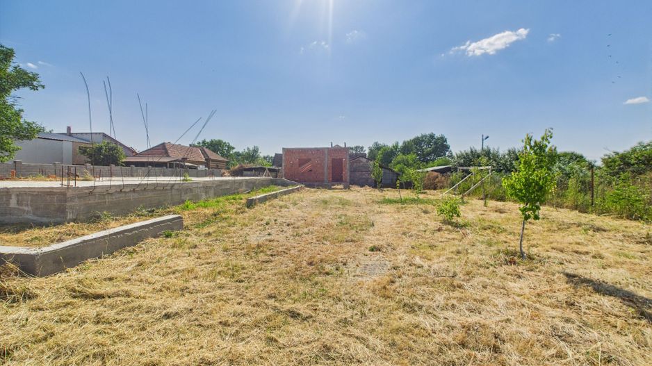 Teren 1000 mp Uliuc, cu fundație și proiect casă - Poză 6