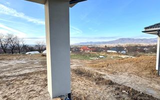 Casa de vanzare Satu Nou de Jos cu priveliste - zona retrasa - Poză 5