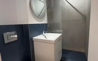 2 Camere Decomandat | Piața Victoriei | Renovat Integral - Poză 12