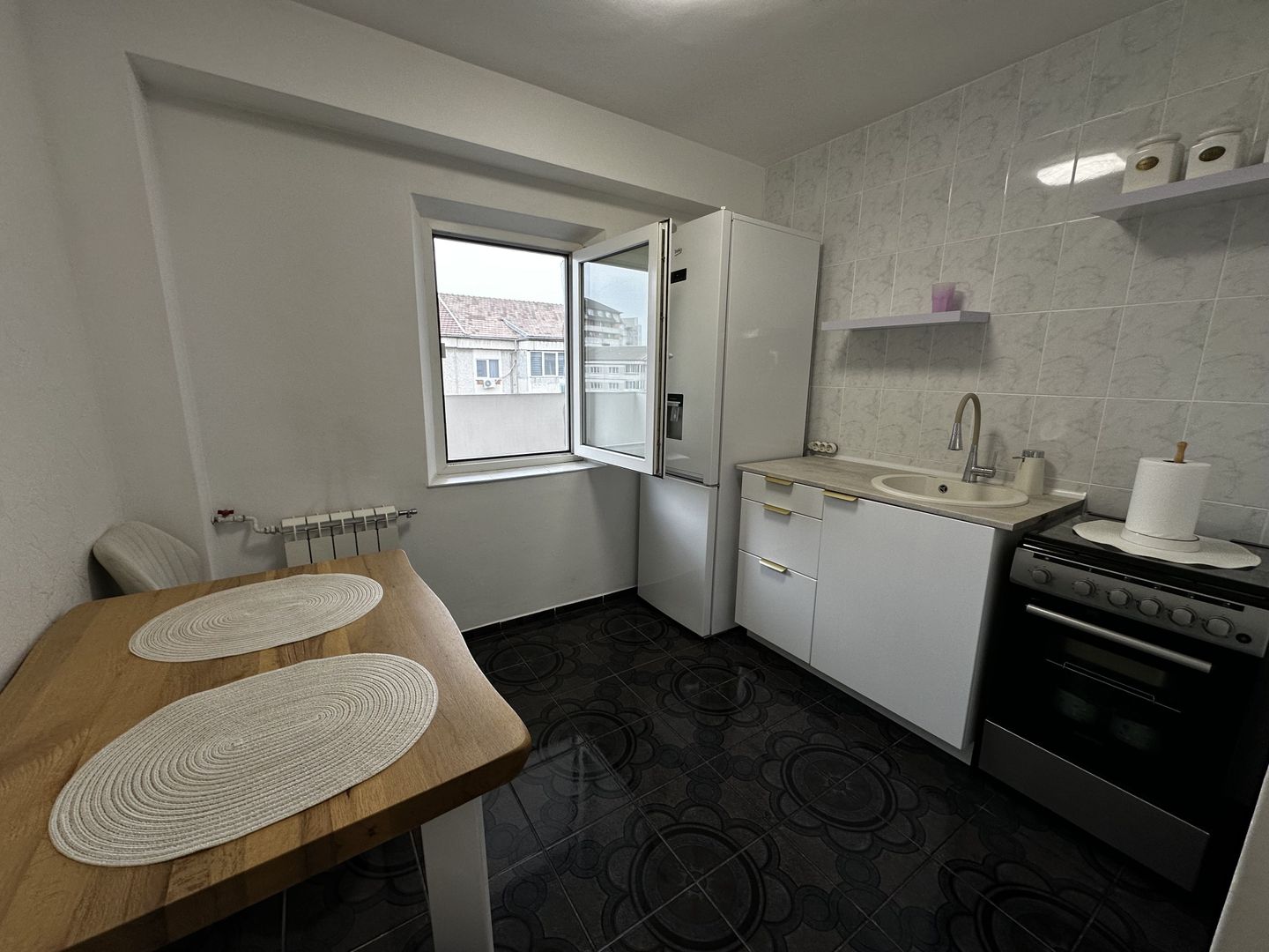 Apartament 3 camere tip PB Calea Aradului - Poză 1