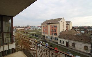 Apartament cu 2 camere, centrala proprie, pet-friendly - Poză 11