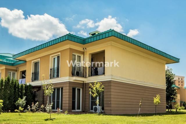 Cosmopolis - Poză 4