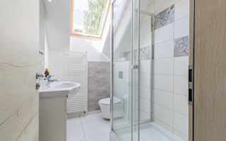 Pensiune/Vila turistica /cazare muncitori in Cristian Brasov - Poză 13