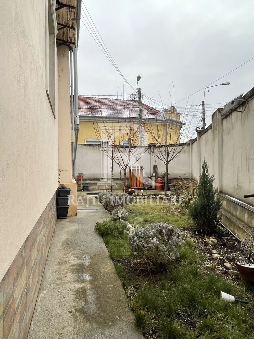 Apartament la casa | 3 Camere | Central | Oradea - Poză 20