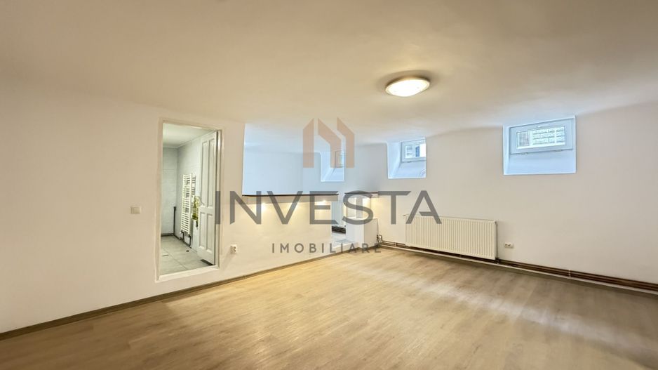 Apartament cochet- zona strazii  Albert Einstein - Poză 1