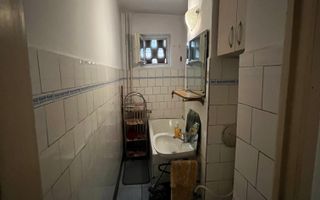 De vanzare apartament 2 camere Velenta - Poză 3