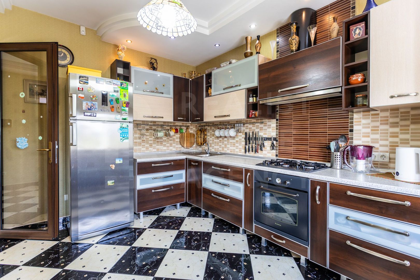 Vânzare, casă, 5 camere, str. Gura Văii, sect. Riscani - Poză 13