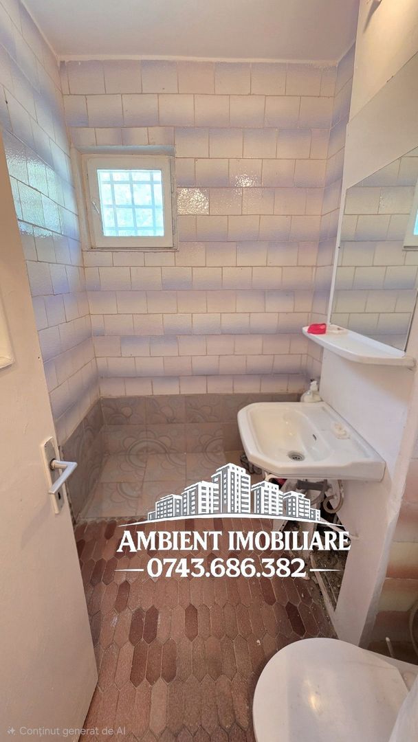 Apartament cu 3 camere, fost cabinet medical, parter, zona CUZA VODĂ; - Poză 8