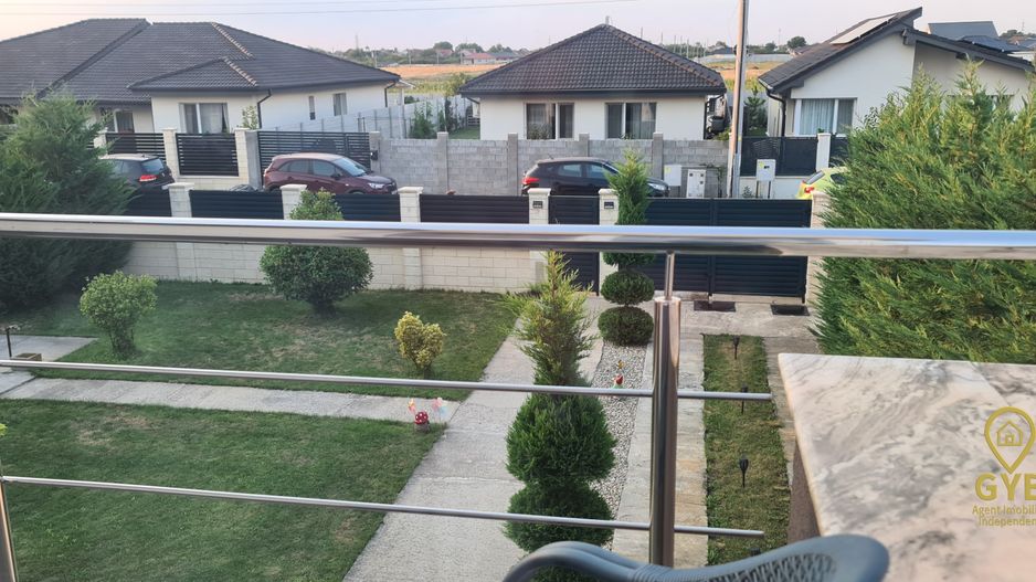 Casa cu etaj de vânzare în Sântandrei 131 mp util - Poză 4