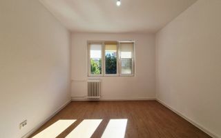 MILITARI LUJERULUI METROU 2 Camere Etaj 2din4 Bloc Reabilitat Termic - Poză 1