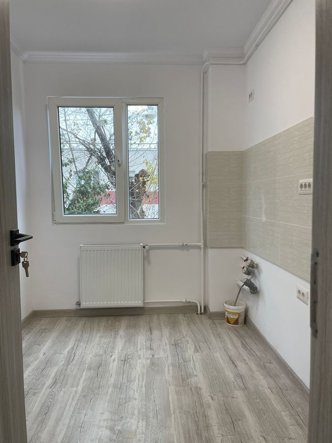 Apartament 3 camere-72mp/renovat/Berceni langa metrou - Poză 8