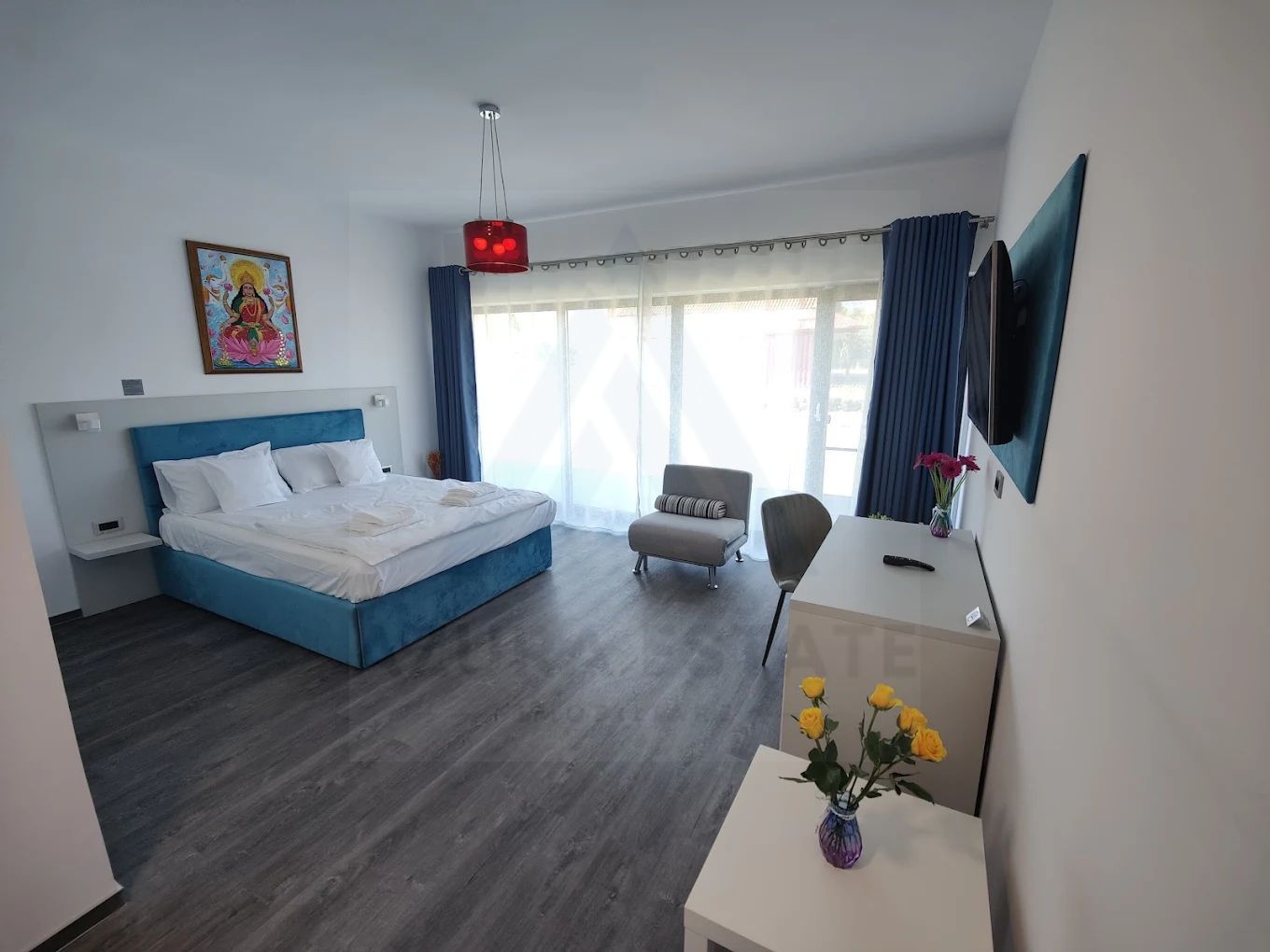 Pensiune 600 mp an 2023 si casa 130 mp teren 4600 mp zona V. Avrigului - Poză 10