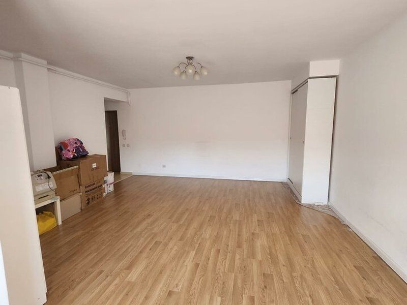 Apartament 2 camere Calea Calarasilor bloc nou - Poză 3