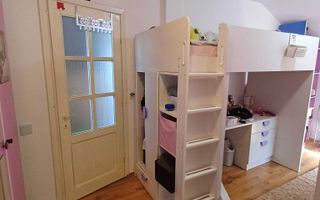 Vila/Casa de vanzare in zona linistita/ Sacele - Poză 7