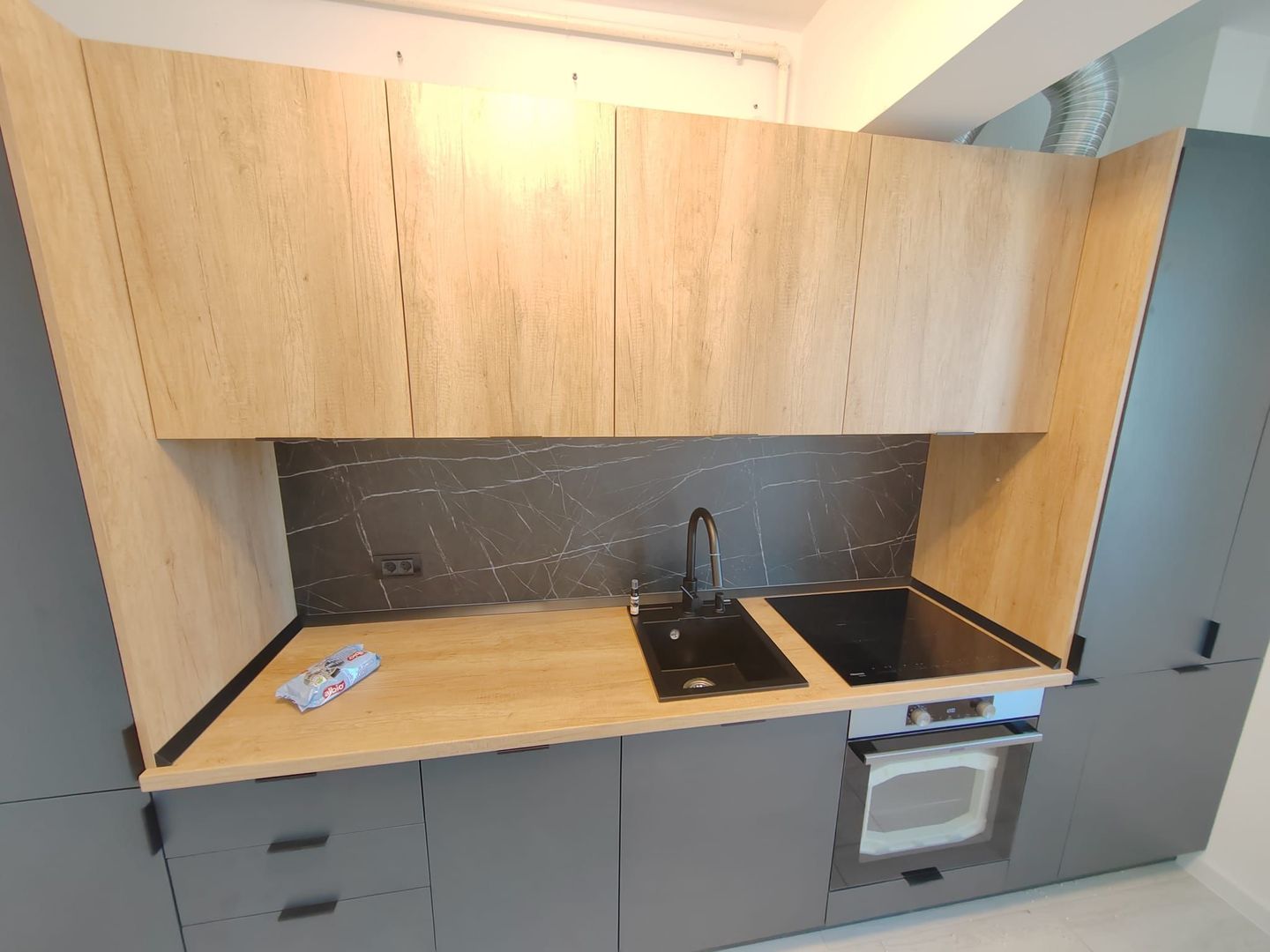 Titan Pallady Metrou 1 decembrie 3 camere Bloc nou - Poză 1