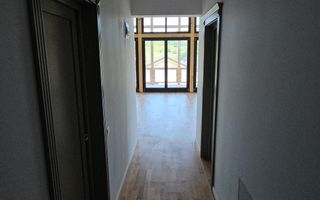 Vilă chalet modern cu perete panoramic de sticlă - Livezeni, Mureș - Poză 13