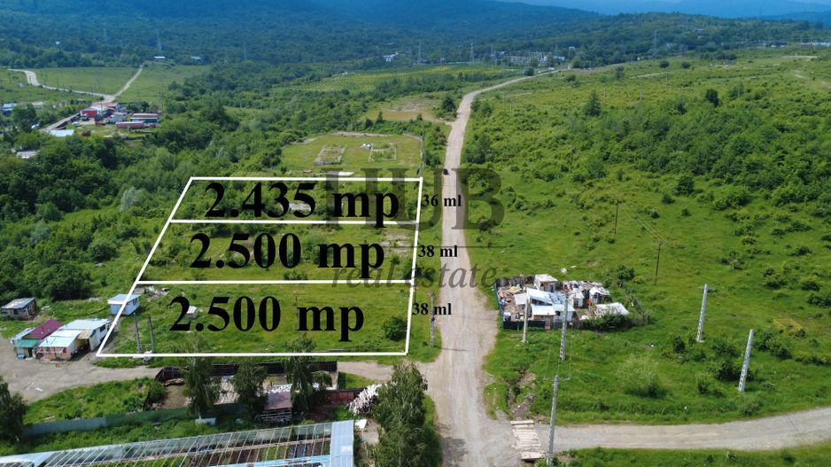 Teren intravilan curti constructii in Moinesti/Bacau - de vanzare - Poză 1