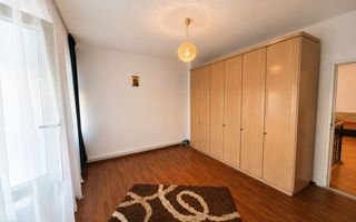 Casă cu 2 apartamente 5 camere 140 mp utili curte 289 mp in Turnișor - Poză 4