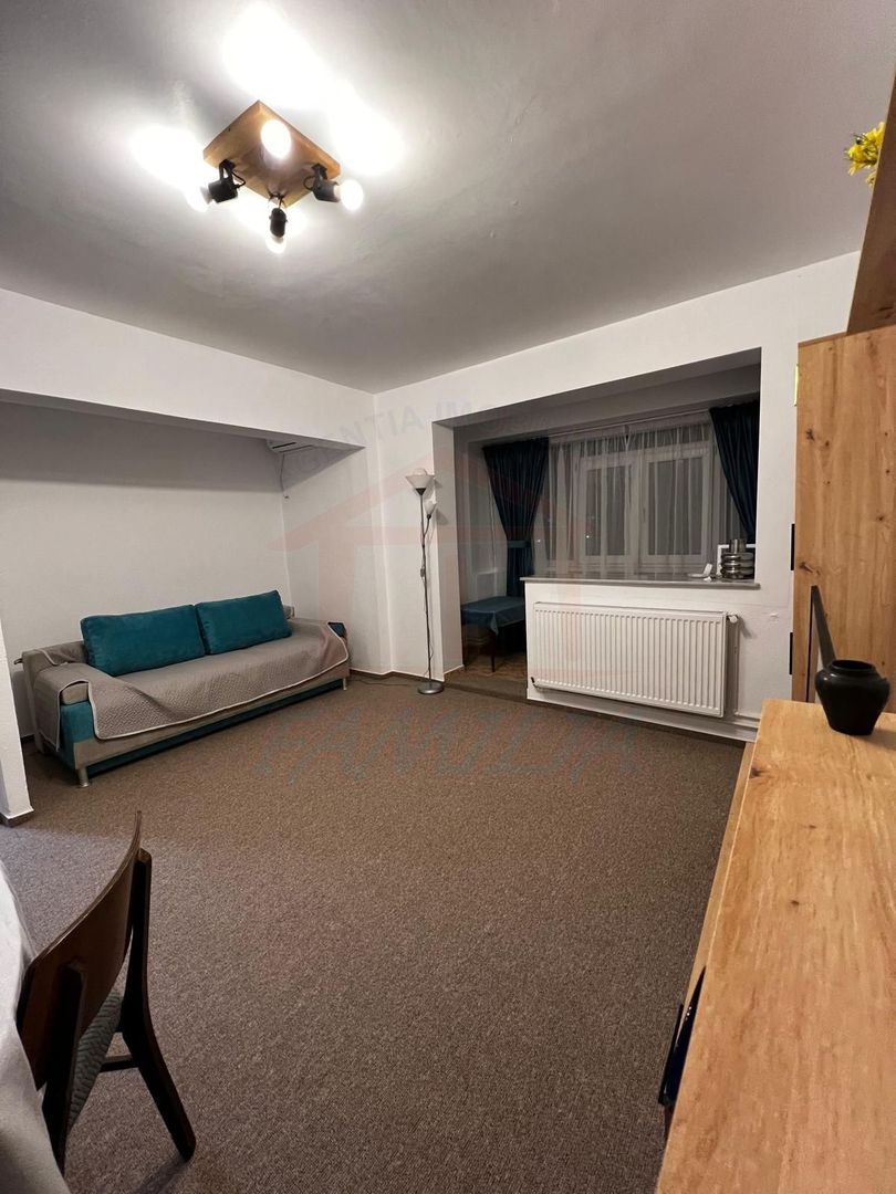 Inchiriere 2 camere, Centru, complet mobilat, utilat - Poză 1