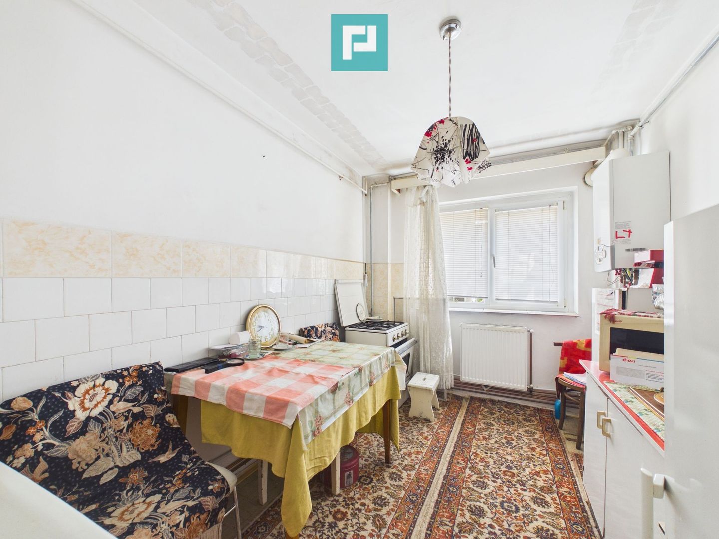 Apartament cu 2 camere semidecomandat - central - Poză 6