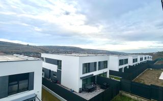 Casă individuală de vânzare în Chinteni - Poză 26