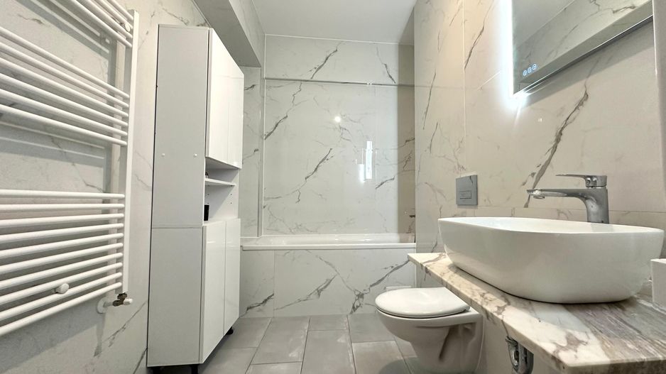 Apartament 3 camere, decomandat, cu loc de parcare - Poză 10
