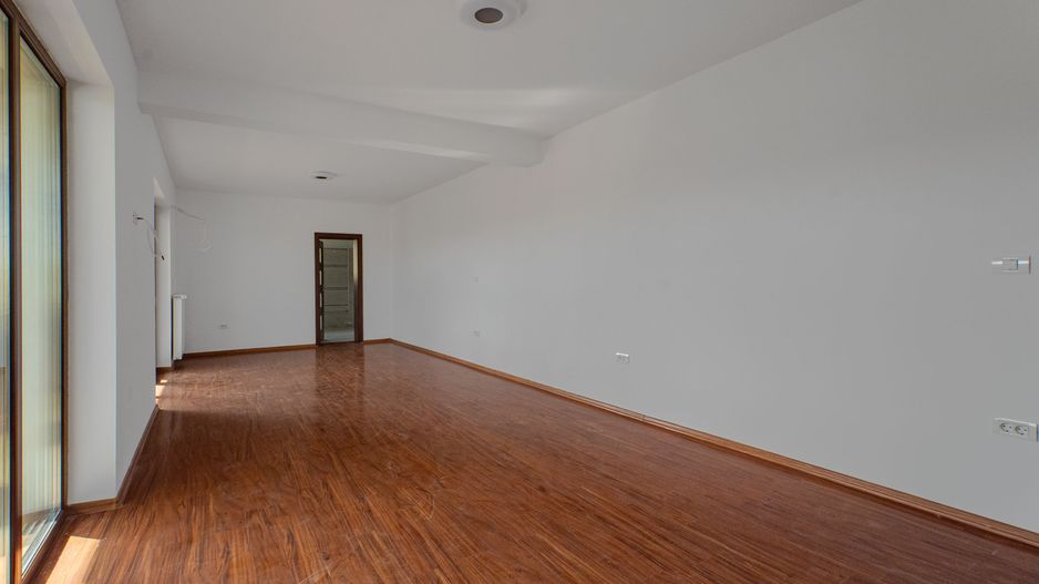 Casa/Vila cu 6 camere ideala rezidential/comerical Ciarda COMISION 0% - Poză 39