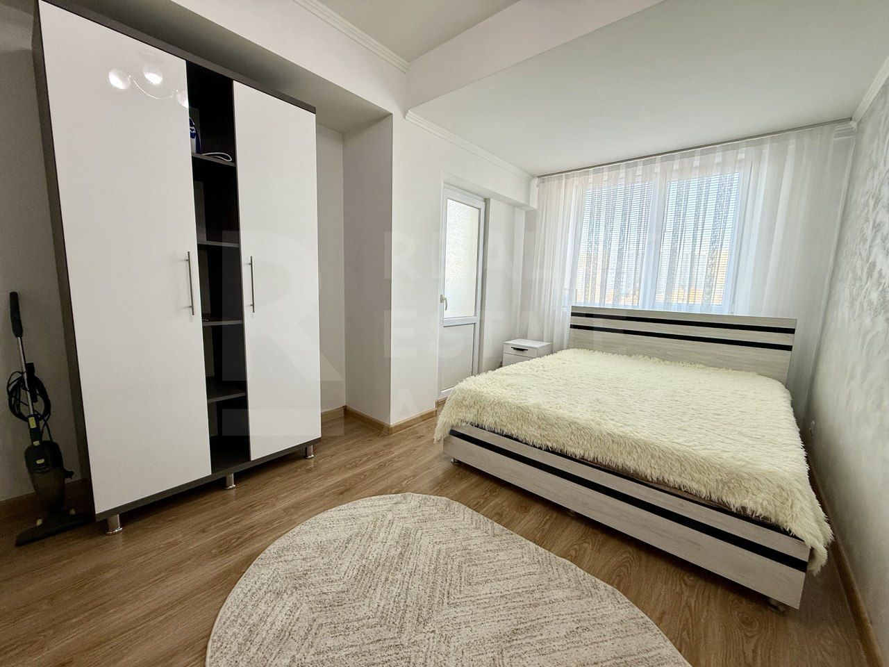 Chirie, apartament, 2 camere, str. Ion Creangă, Buiucani - Poză 4
