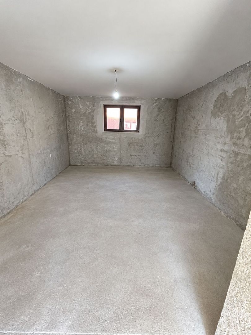 Casă Semifinisată În Toboliu - Poză 5