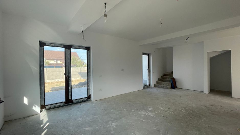 Duplex 4 camere - pozitie excelenta - Mosnita Noua - Poză 3