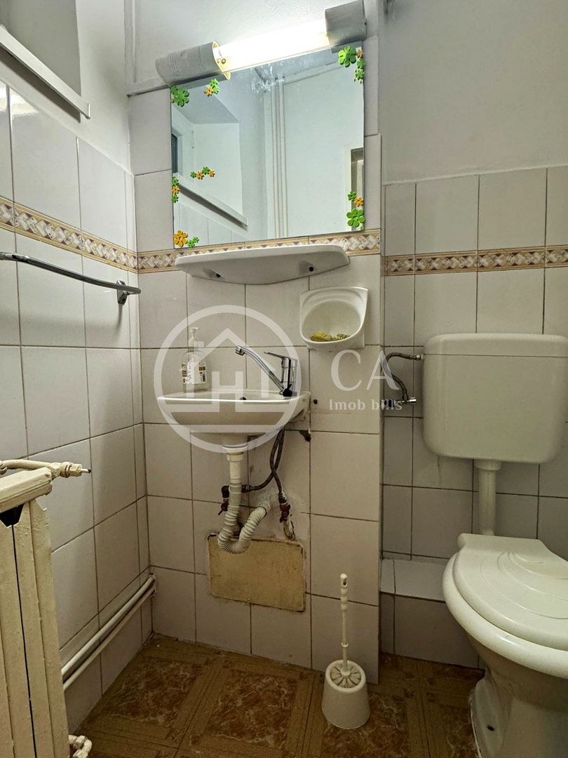 Apartament de închiriat cu 3 camere în zona Dacia, Oradea - Poză 11