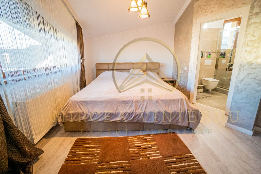 Palazu Mare/Elvila - Vila cocheta  P+1E+M cu teren 970 mp,mobilata si utilata - Poză 25