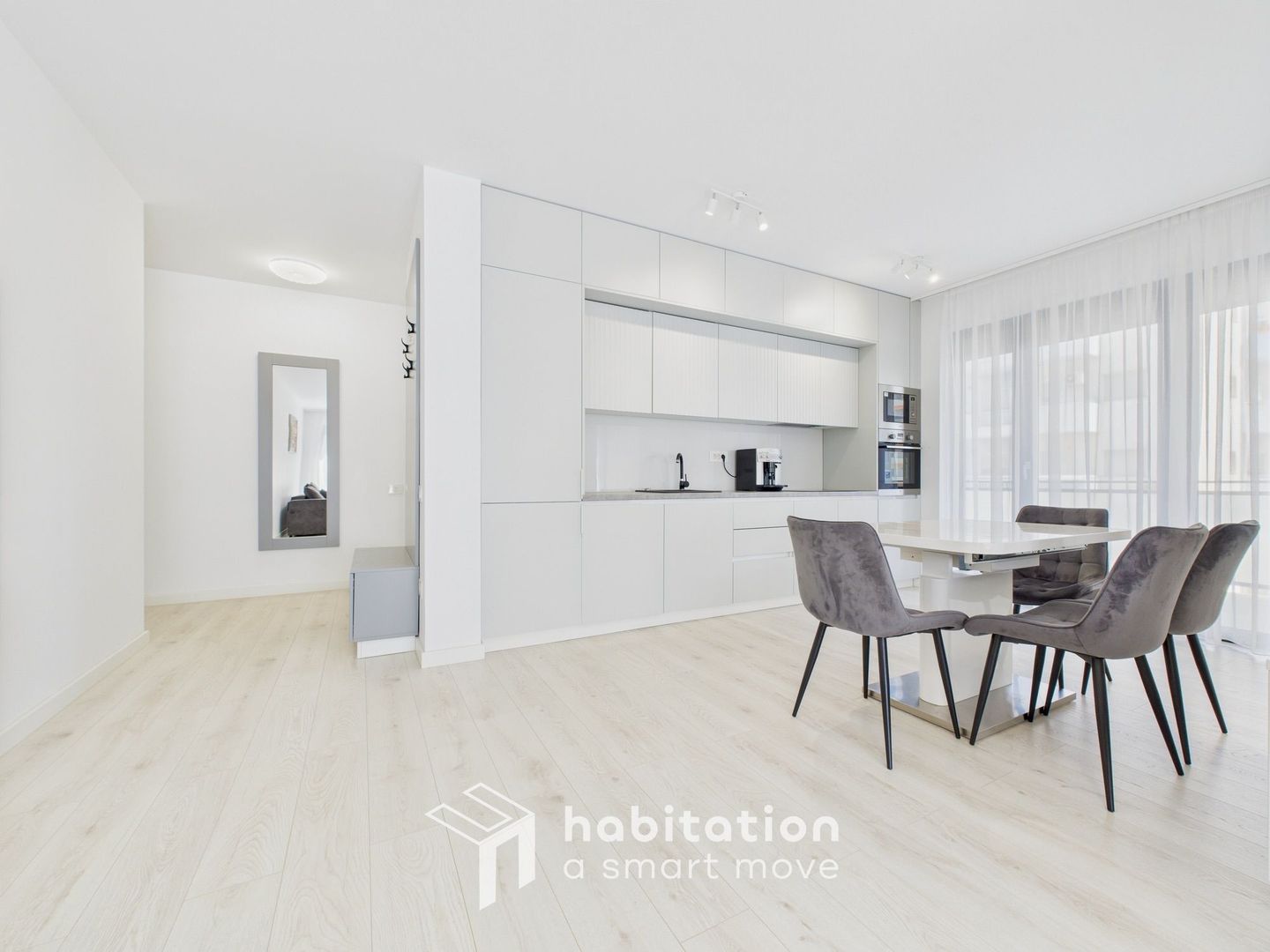 Apartament modern cu 2 camere și terasă – confort și lumină naturală - Poză 14