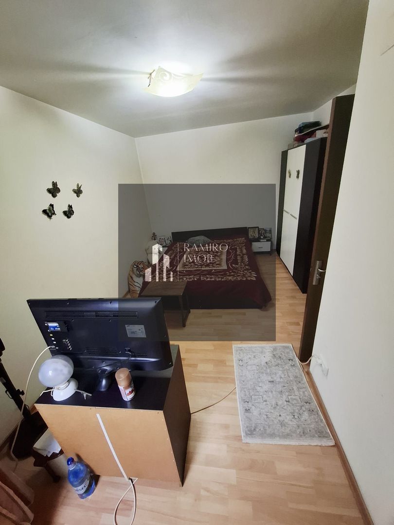 Apartament 2 camere Resita - Poză 6
