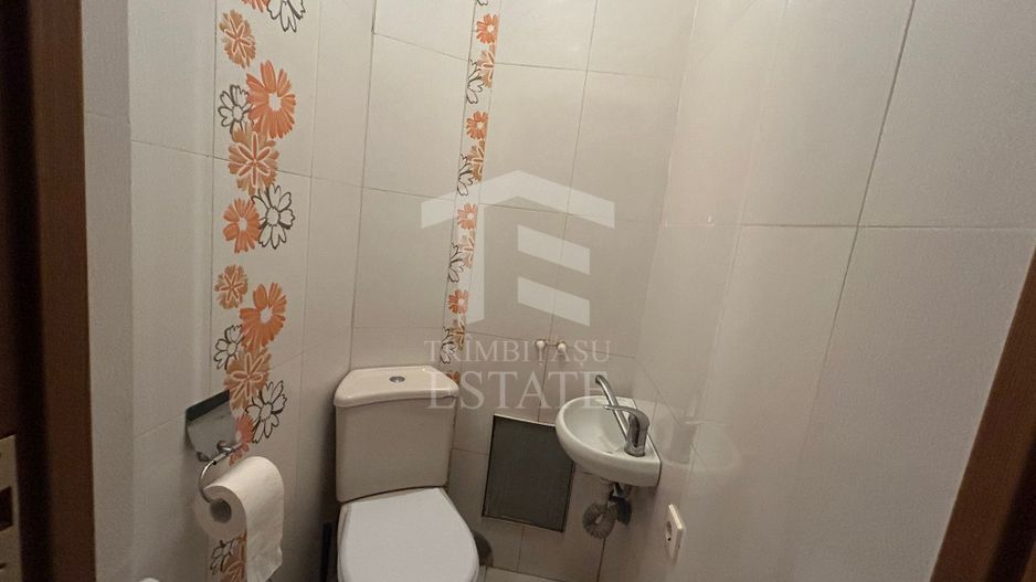 3 Camere Ultracentral 2 minute de Metrou Univestitate - Poză 10