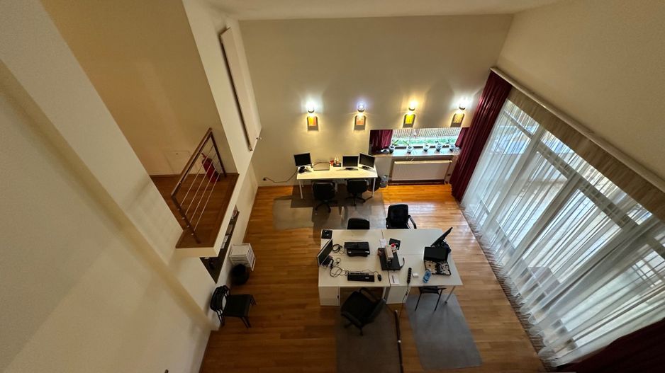 Casă / Vilă cu 6 camere în zona  Calea Aradului - Poză 9