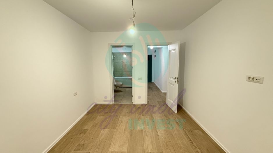 3 camere - ideale pentru activitati sau investitie - Poză 9