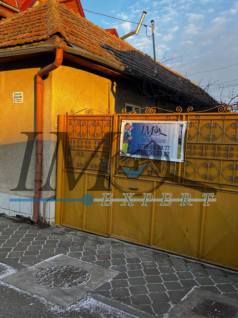 Casa ultracentrală de vânzare in Sebeș - Poză 10