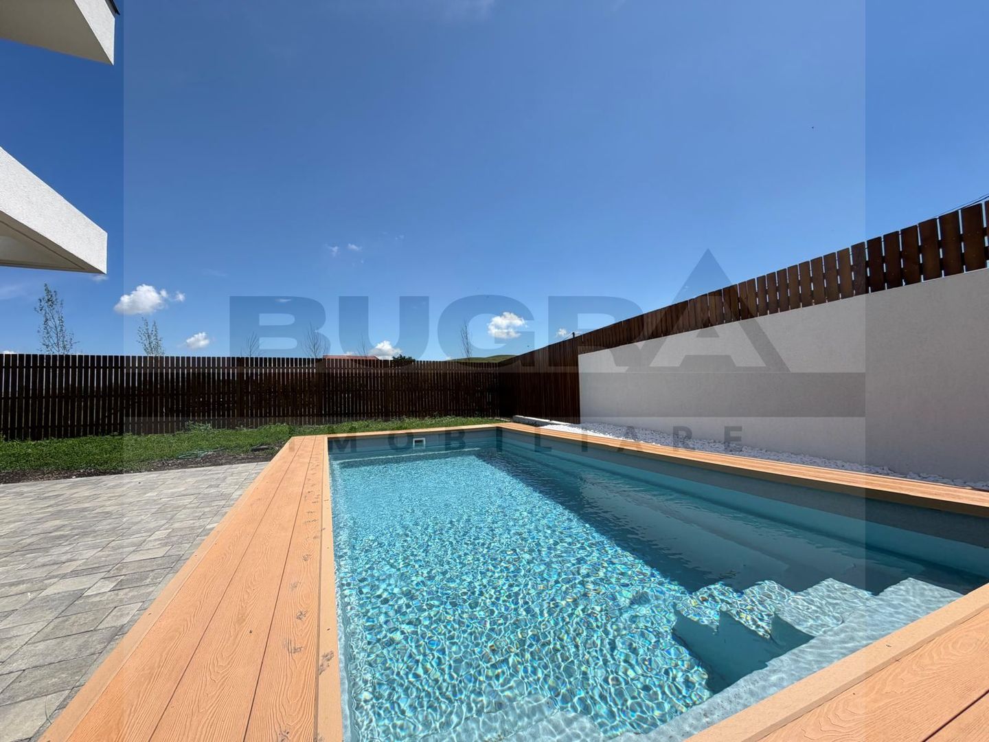 Casa unifamiliara de 170mp, teren 550mp, piscina, garaj, Sannicoara - Poză 2